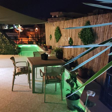 Gledis Apartment Tirana - Panoramic City Terrace Eksteriør billede