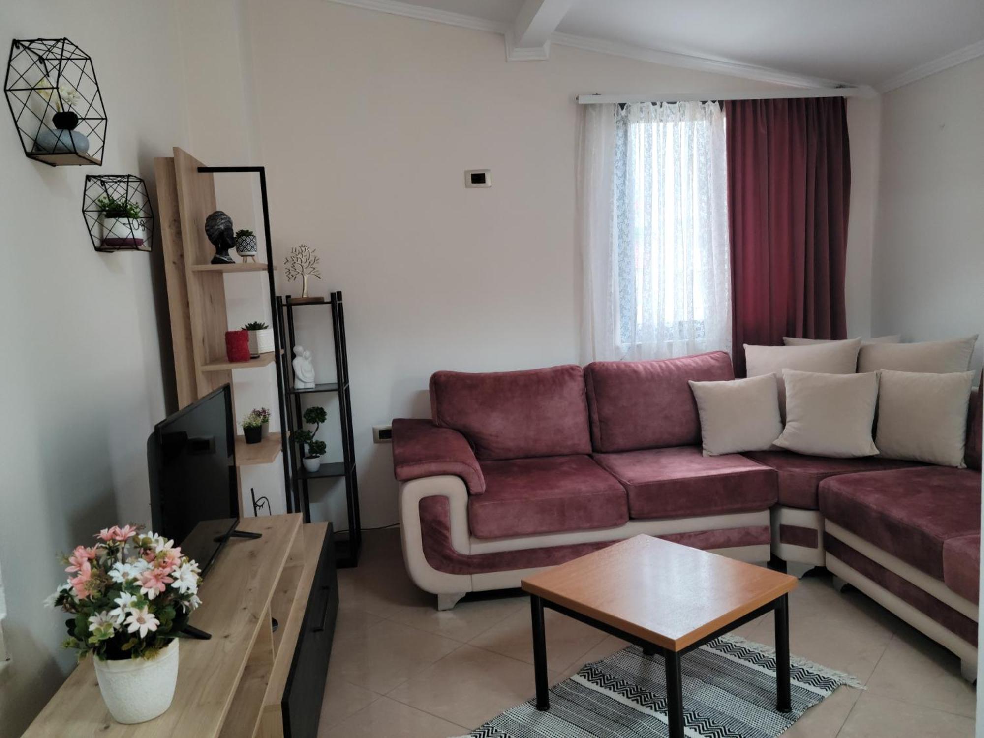 Gledis Apartment Tirana - Panoramic City Terrace Eksteriør billede